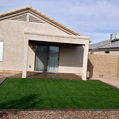 Green Lawn Foothill Ranch, California Landscape Design, Backyards