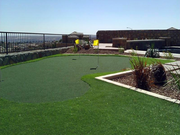 Plastic Grass Portola Hills, California Putting Greens